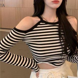 Cold Shoulder Striped Cropped T-shirt