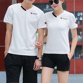 Set: Couple V-neck T-shirt + Shorts