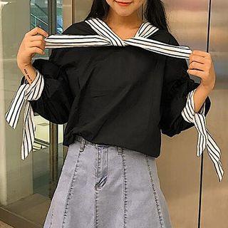 Striped Trim Balloon Sleeve Blouse