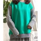Two-tone Knit Panel Sweatshirt