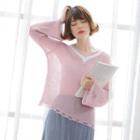 Bell-sleeve Contrast-trim Light Sweater