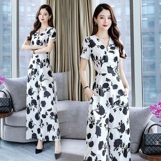 Set: Flower Print Short-sleeve Asymmetric Top + Wide-leg Pants