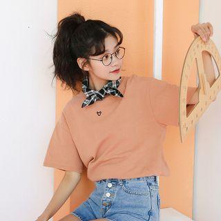 Short-sleeve Embroidered Open Back T-shirt