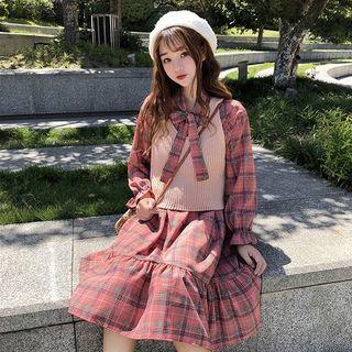 Plaid Ruffled-trim Long-sleeve Dress / Plain V-neck Vest