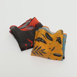 Foliage Rhombus Scarf