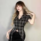 Short-sleeve Collar Zip-up Plaid Top