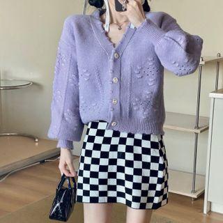 V-neck Plain Knit Cardigan / Plaid A-line Skirt