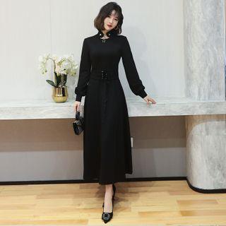 Star Accent Long-sleeve Midi A-line Dress