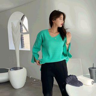 Drop-shoulder Slit-cuff Knit Top