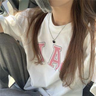 Long-sleeve Plaid Shirt + Short-sleeve Lettering T-shirt