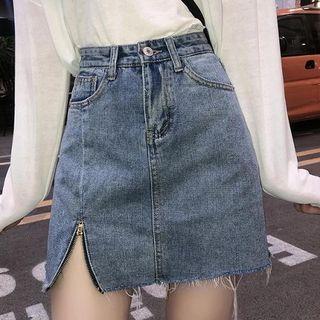 Frayed Hem Slit A-line Mini Denim Skirt