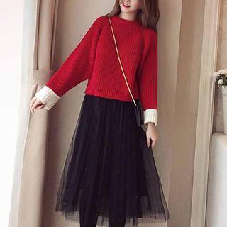 Set: Color-block Sweater + A-line Skirt Red - One Size