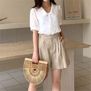 Frill-collar Floral Embroidered Blouse