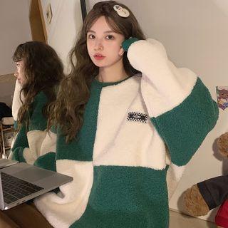 Round Neck Checkerboard Faux Shearling Sweatshirt