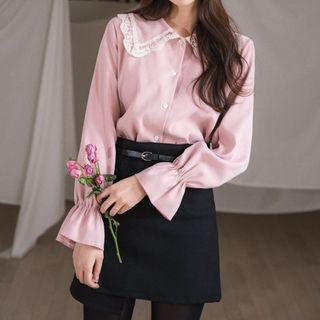 Laced-collar Blouse
