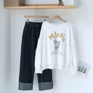 Printed Sweatshirt / Wide-leg Jeans