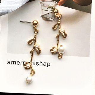 Faux Pearl Branches Dangle Earring E238 - Stud Earring - One Size