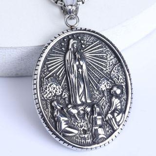 Oval Pendant