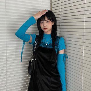 Short-sleeve T-shirt / Oversleeves / Lace Mini A-line Overall Dress / Set
