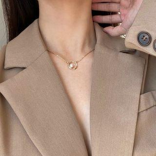 Faux Pearl Necklace 1 Piece - Necklace - Gold - One Size