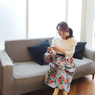 Ruffle-trim Eyelet-lace T-shirt
