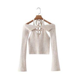 Set: Off-shoulder Cropped Sweater + Knit Halter Top