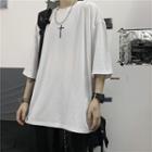 Elbow-sleeve Cross Embroidered T-shirt
