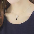 Tasseled Heart Pendant Necklace