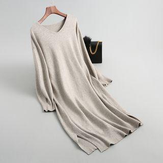 Plain V-neck Long-sleeve Midi Knit Dress