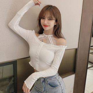 Long-sleeve Halter-neck Lace Trim Crop Top