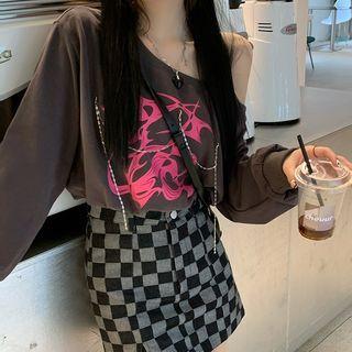 Long-sleeve Print T-shirt / Plaid Skirt