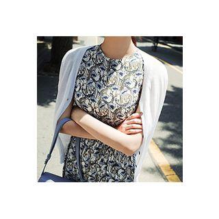 V-neck Buttoned Linen Blend Cardigan