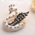 White Swan Brooch One Size