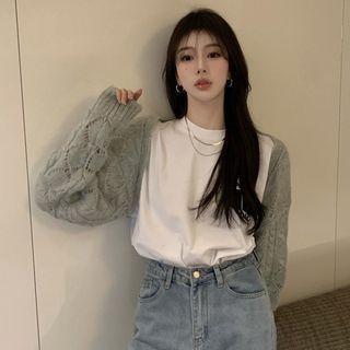 Short-sleeve Graphic Print T-shirt / Open-front Cropped Cable Knit Cardigan
