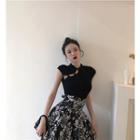 Stand-collar Sleeveless Crop Top
