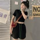 Two-tone Cutout-back Cropped T-shirt / Drawstring Wide Leg Shorts