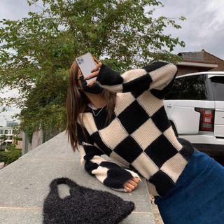 Checked Fluffy Sweater