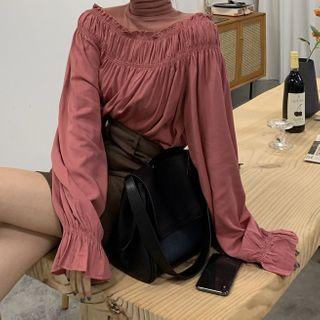 Lantern-sleeve Turtleneck Blouse