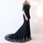 Off-shoulder Lace Mermaid Evening Gown With Train