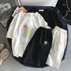 Short-sleeve Flower Print Loose-fit T-shirt / Drawstring Waist Shorts