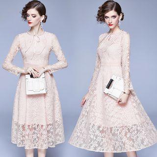 Long-sleeve Leaf Pattern Midi A-line Lace Dress