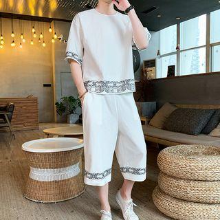 Set: Elbow-sleeve Patterned Trim T-shirt + Cropped Pants