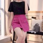 Set: Crew-neck Short-sleeve T-shirt + Pocket Detail Mini Skirt