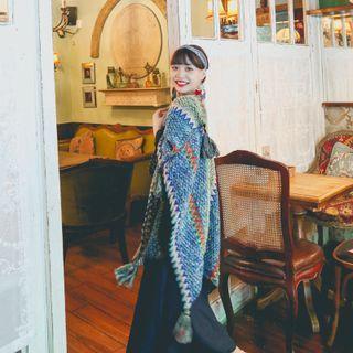 Tasseled Jacquard Shawl