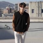 V-neck Boxy-fit Knit Vest
