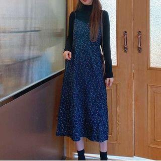 Turtleneck Knit Top / Spaghetti Strap Floral Print Midi Dress
