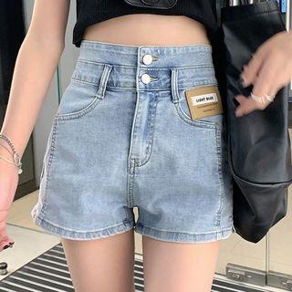 Denim Shorts / Short-sleeve Plaid Top