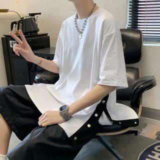 Elbow-sleeve Button-side T-shirt