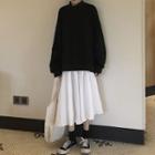 Set: Mock-neck Sweatshirt + Long-sleeve Midi Dress