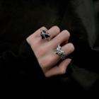 Thorn Ring